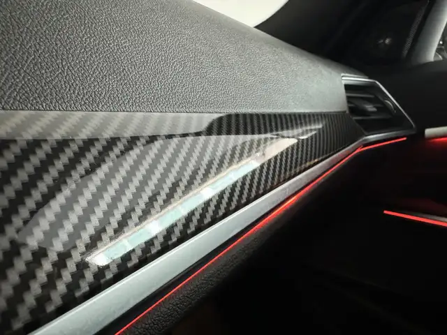 BMW 3 Series view 14