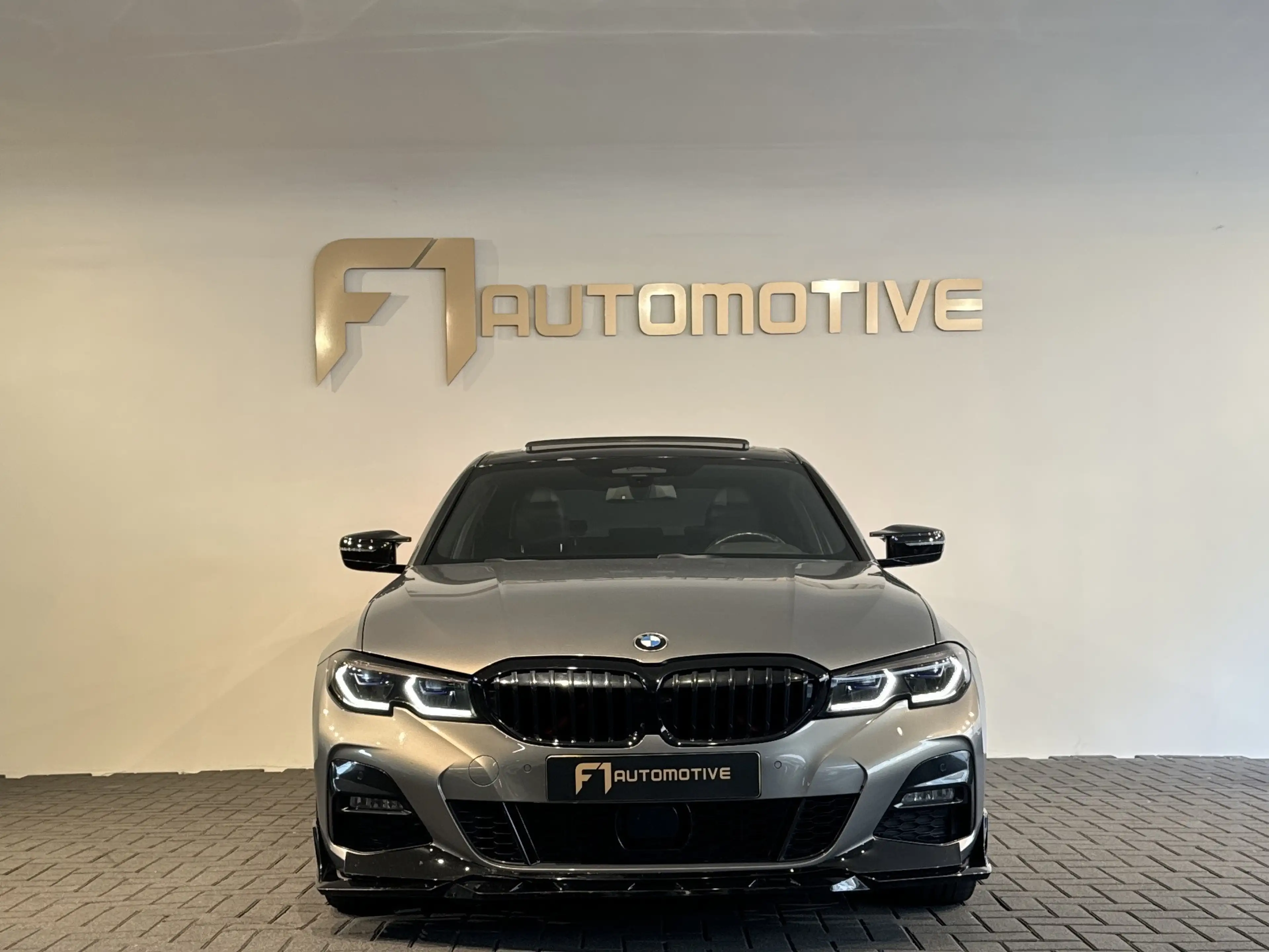BMW 330 3-serie 330e High Executive Pano|Laser|Maxton|Klep — photo 2