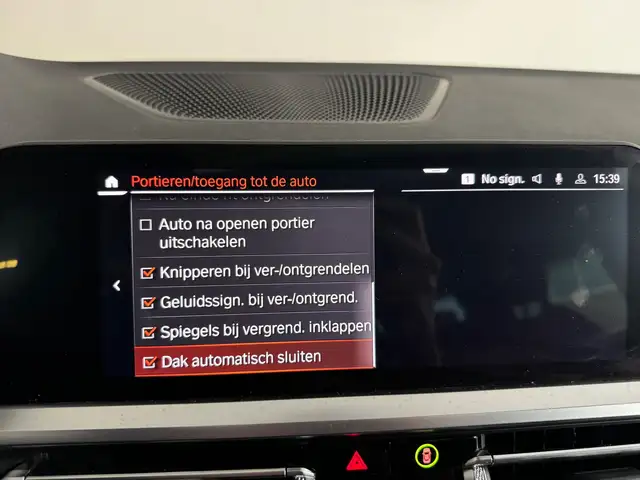 BMW 3 Series view 26