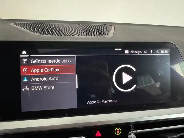 BMW 3 Series view 21