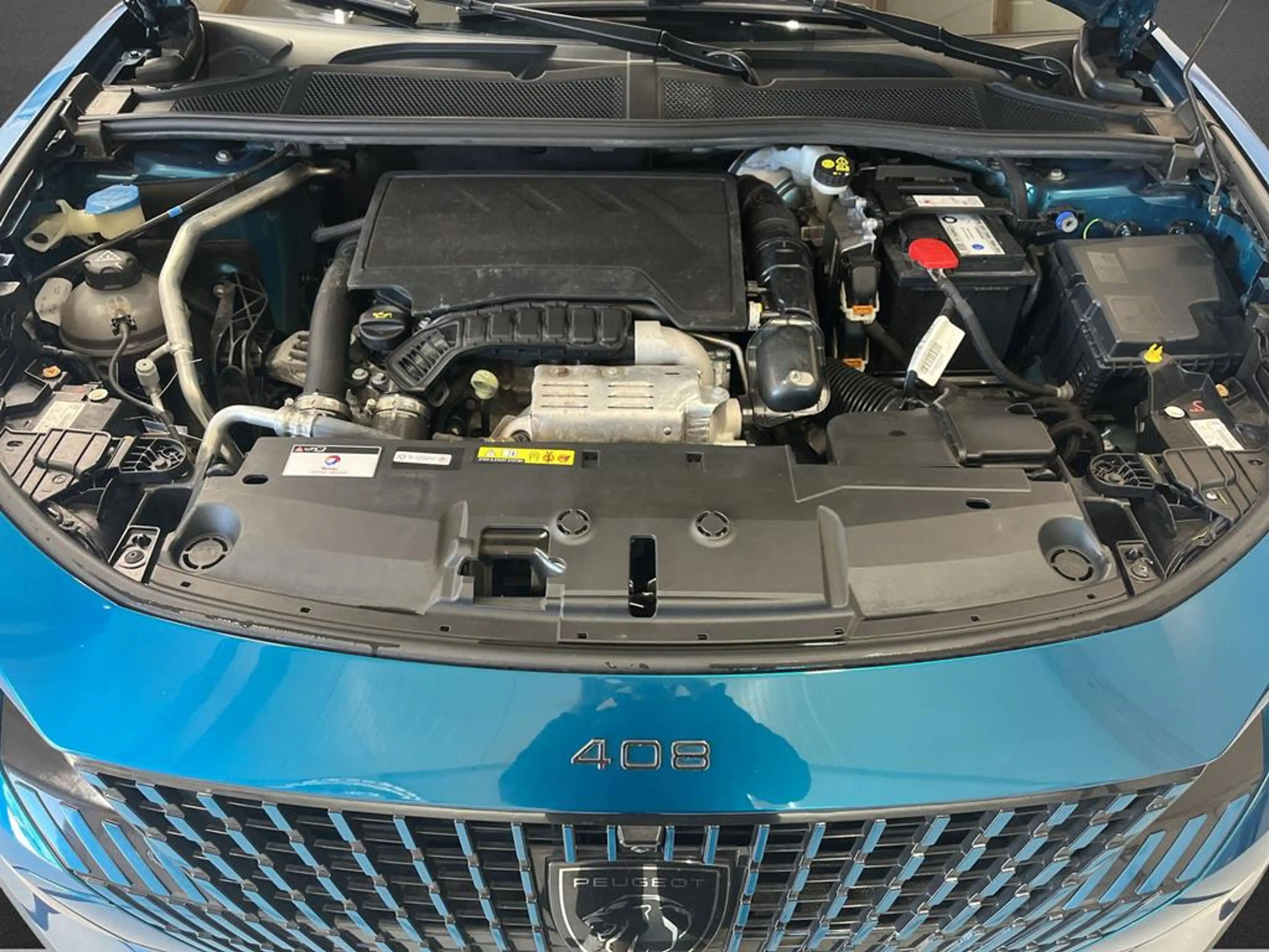 Peugeot 408 GT PureTech 130 EAT8 — photo 7