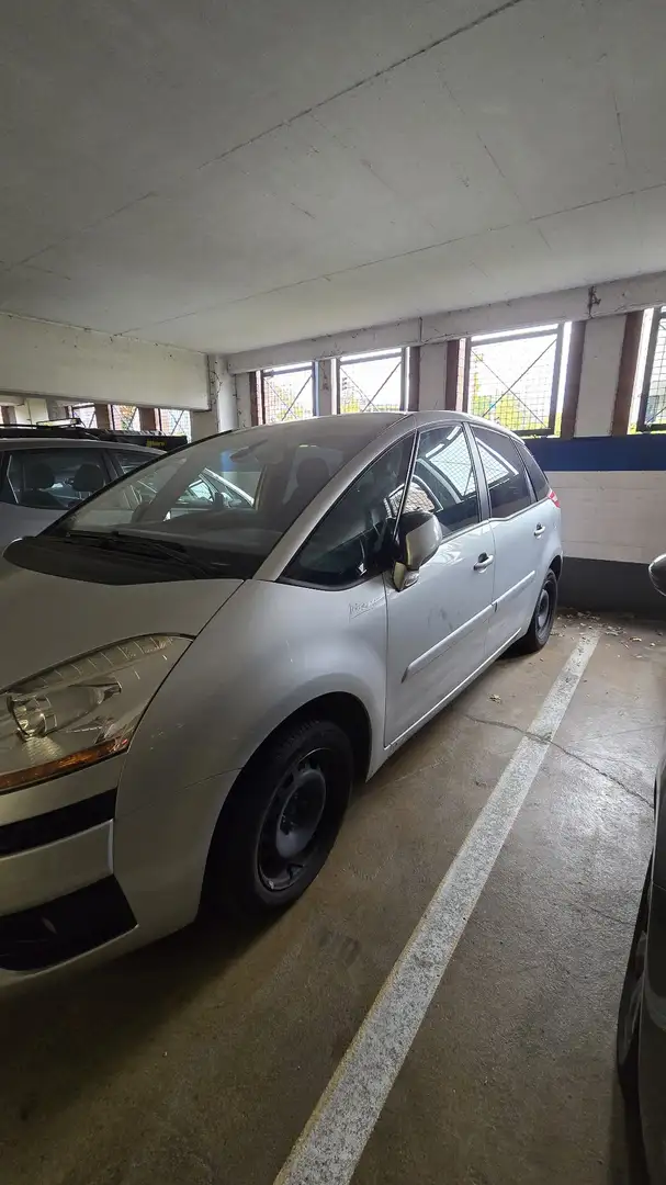 Citroen C4 Picasso Tendance Grau - 2