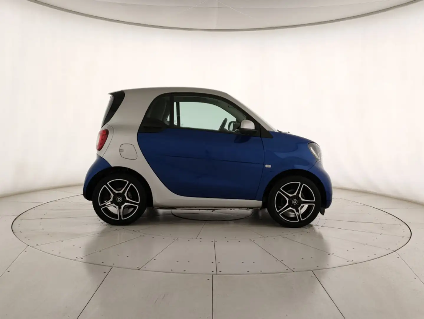smart forTwo Fortwo 0.9 t Prime 90cv twinamic Alb - 2