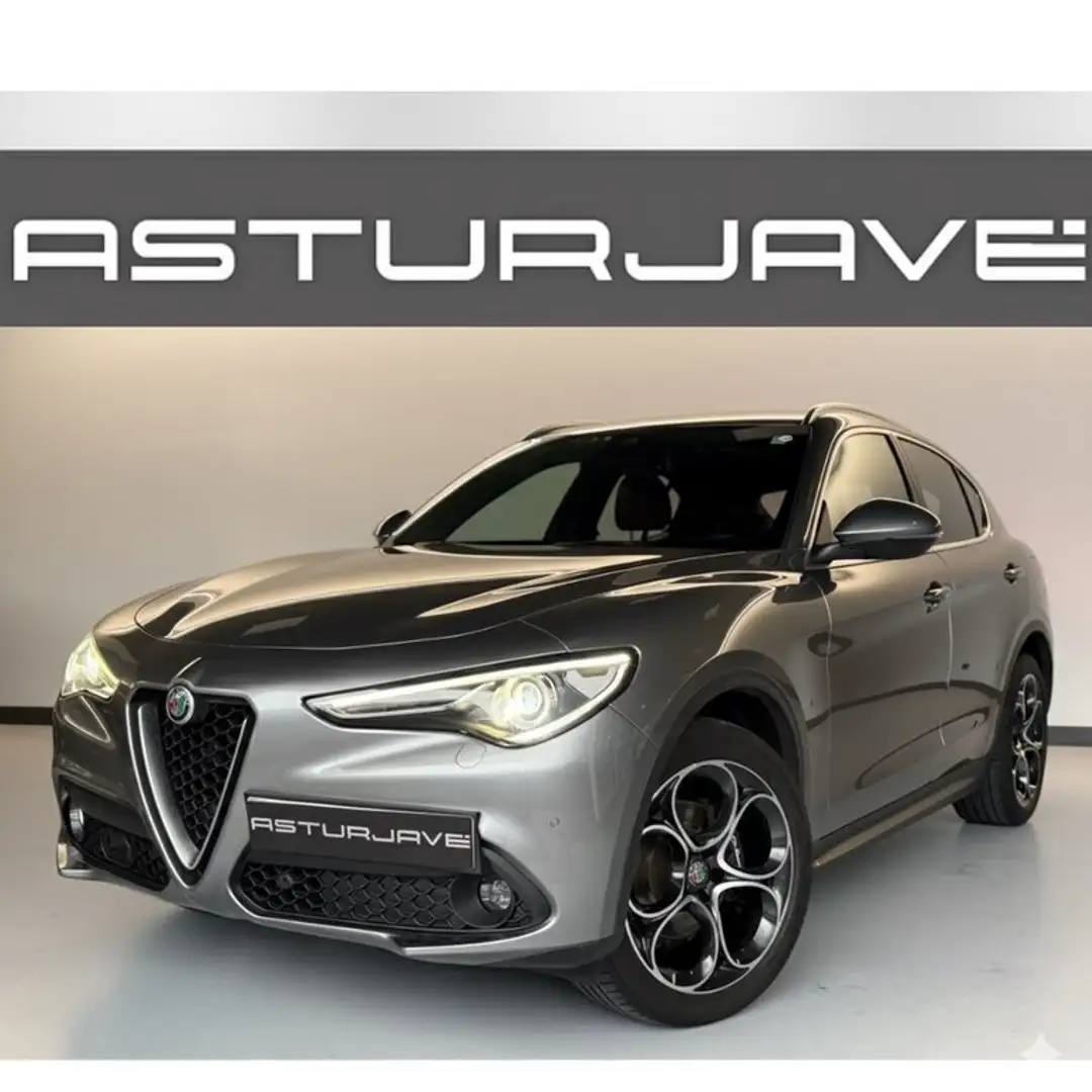Alfa Romeo Stelvio 2.2 Diésel 154kW (210CV) Executive Q4 Gris - 1