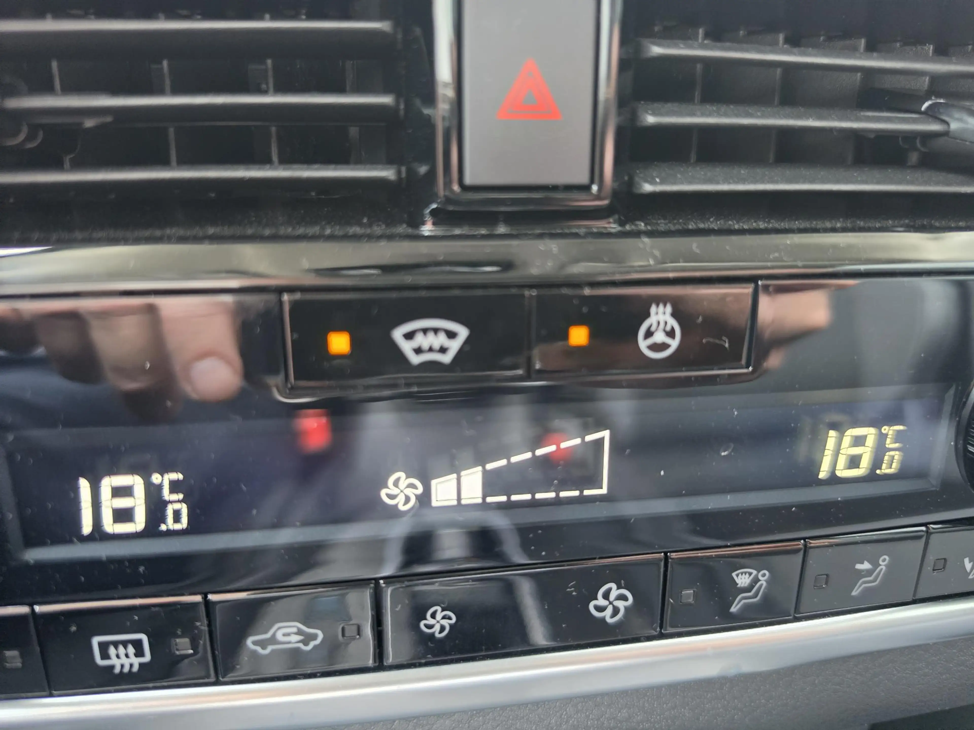 Nissan Qashqai 1.5 e-Power N-Connecta | 360° camera | Panoramadak — photo 30