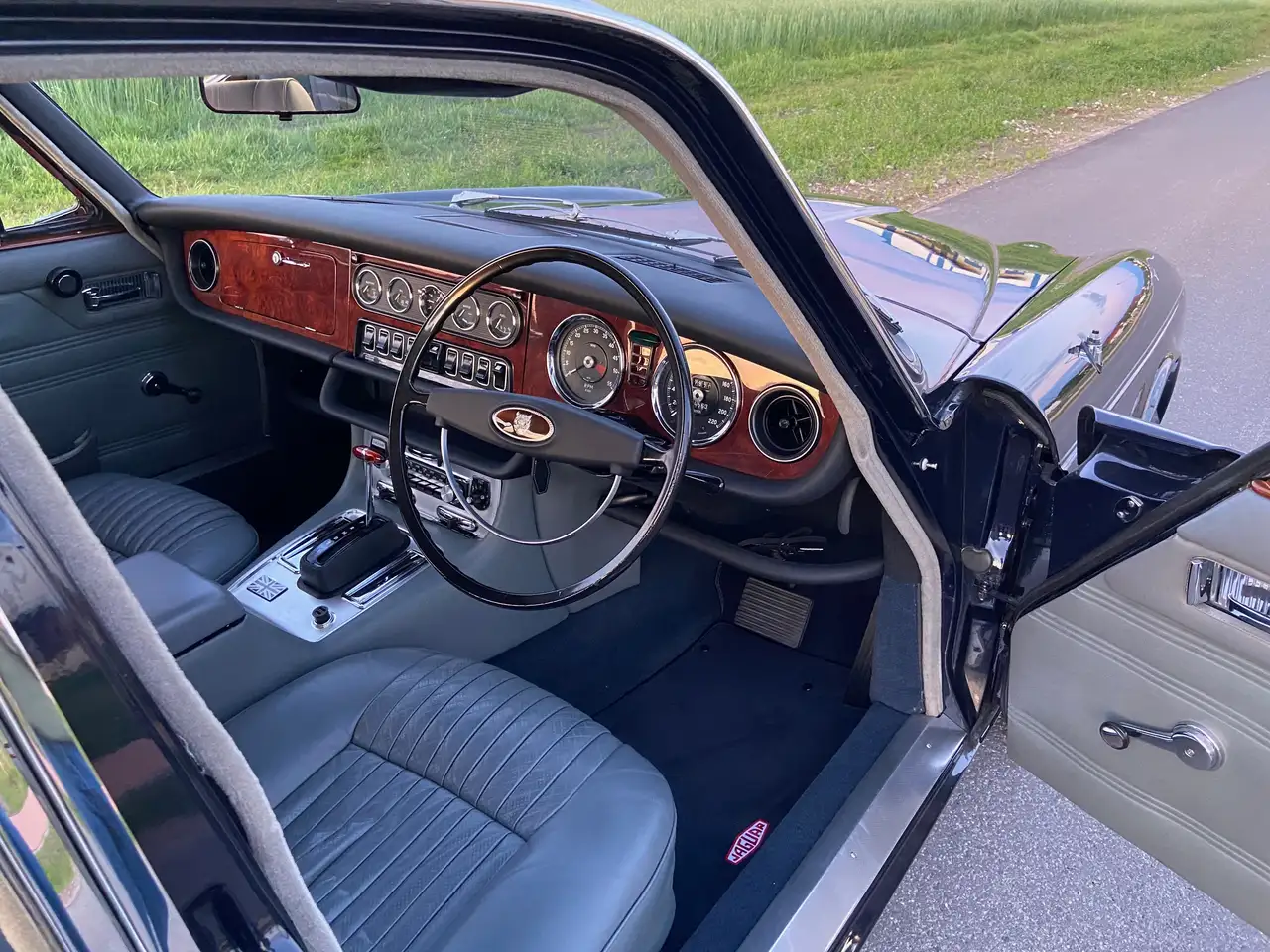 Jaguar XJ 6, Serie 1, foto 5