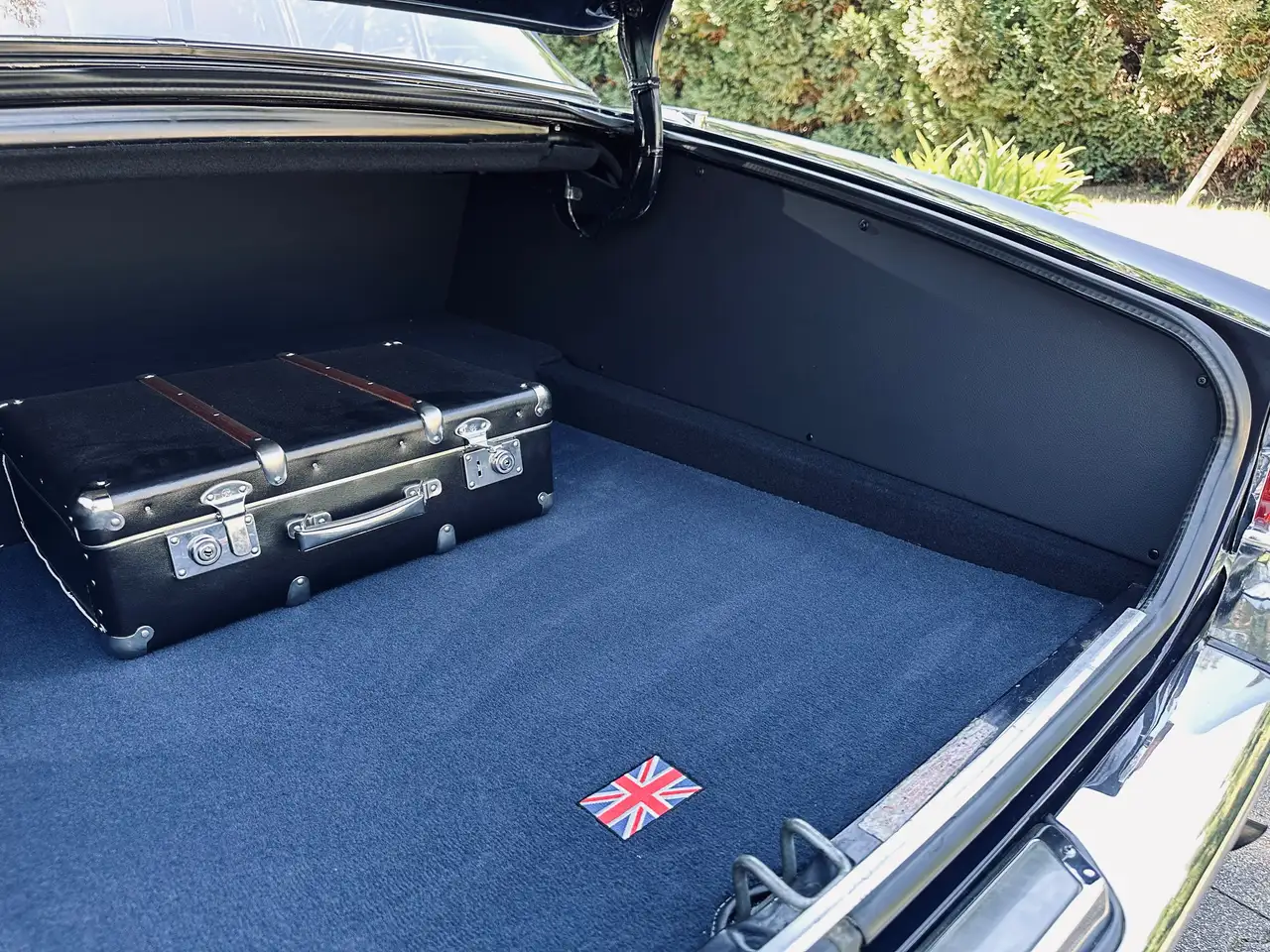 Jaguar XJ 6, Serie 1, foto 6