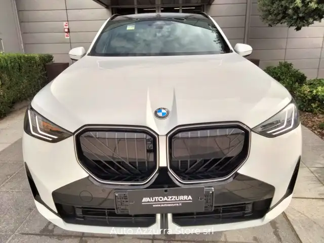 BMW X3 view 2