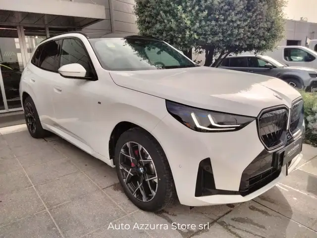 BMW X3 view 3