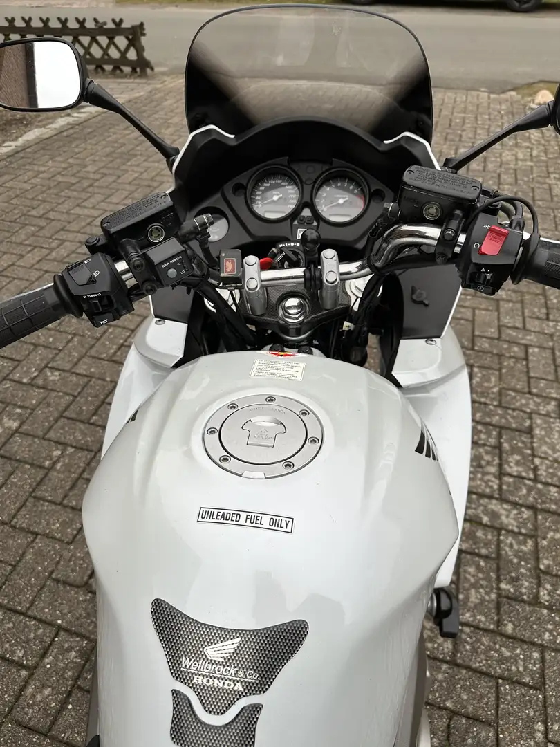 Honda CBF 1000 Bílá - 2