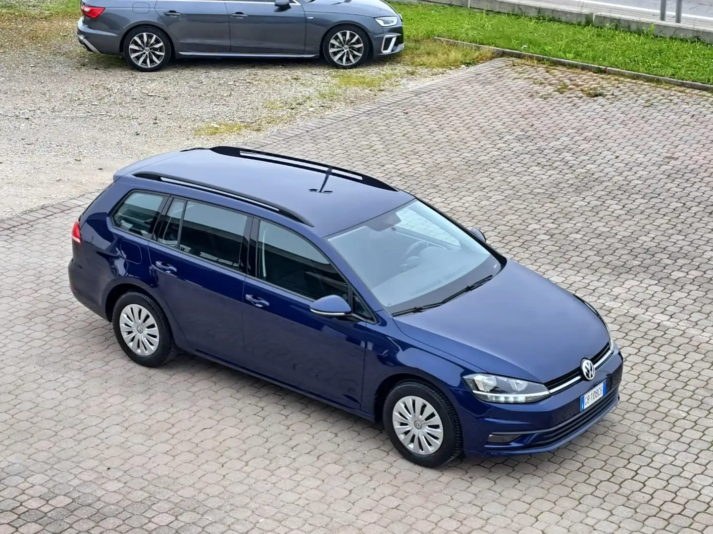 Volkswagen Golf Variant 1600 TDI 116CV BlueMotion Technology Trendline Blu/Azzurro - 1