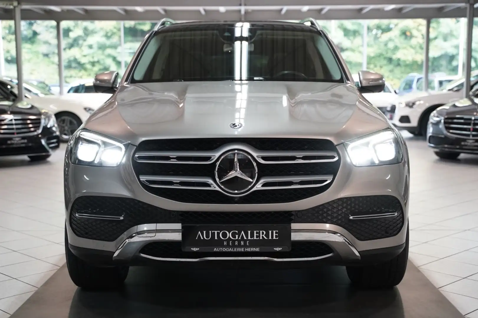 Mercedes-Benz GLE 300 d 4M AMG LM*BURM*HUD*PANO*DISTR*LED*360° Gris - 2