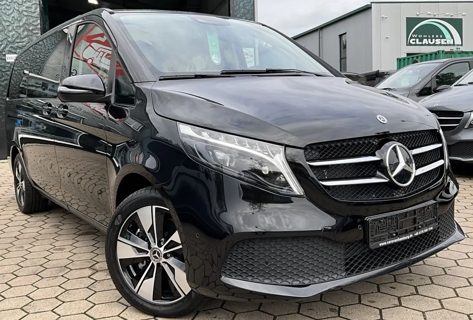 Mercedes-Benz V 250 V 250 d 4Matic Business extralang Avantgarde Aut. Schwarz - 2