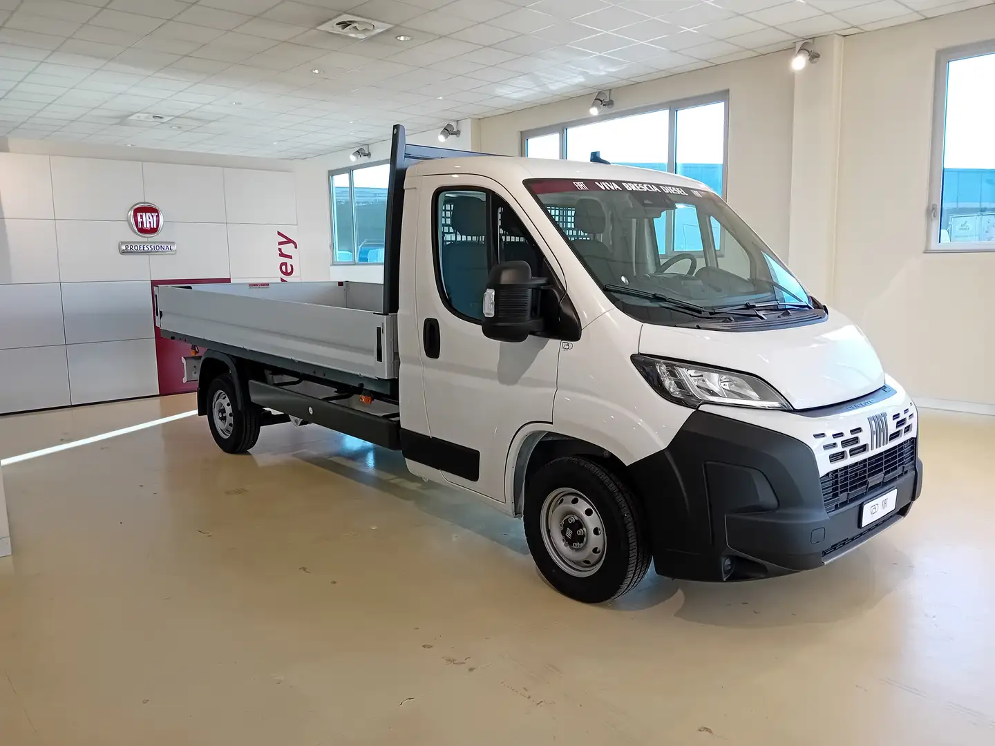 Fiat Ducato cab. sing. 35Q MH1 140 CV cassone fisso 3.310 mm Bílá - 1