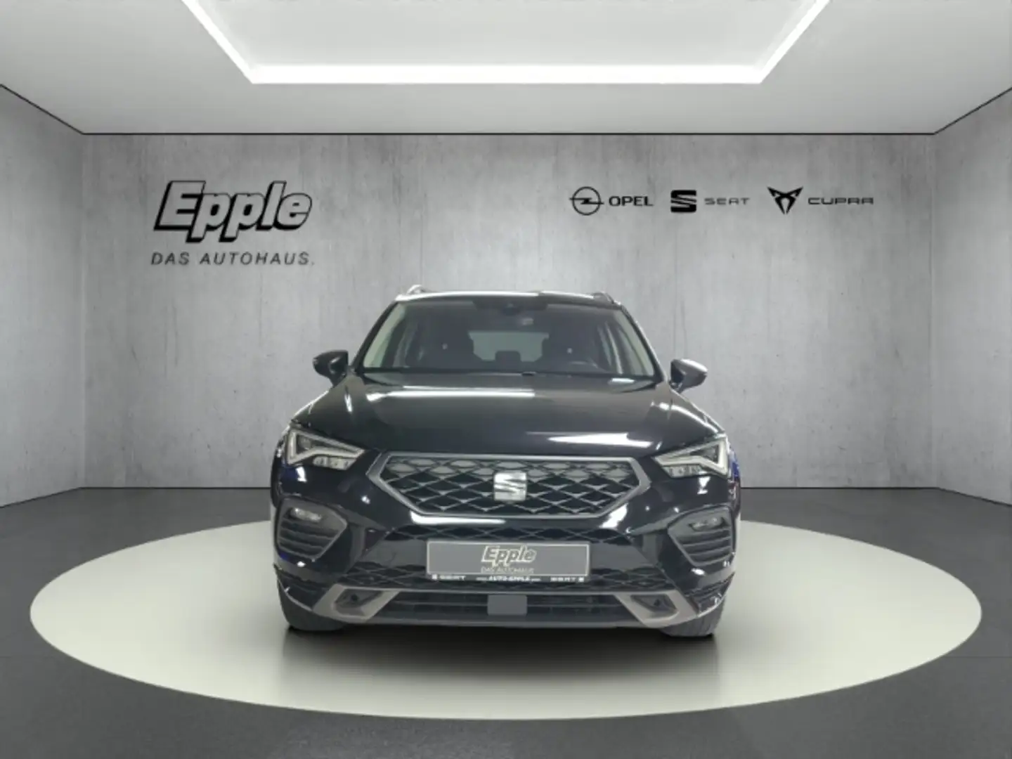 SEAT Ateca Ausstattung FR Klima SHZ AHK klappbar Schwarz - 2
