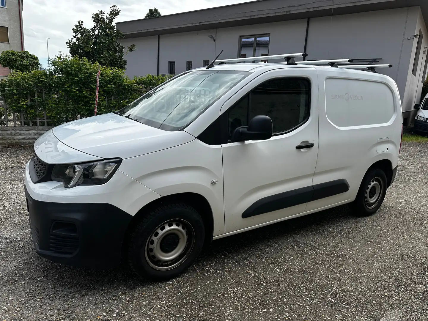 Peugeot Partner 1,5 HDI 102 CV EURO 6 D TEMP 3 P IVA ESCLUSA Bianco - 2