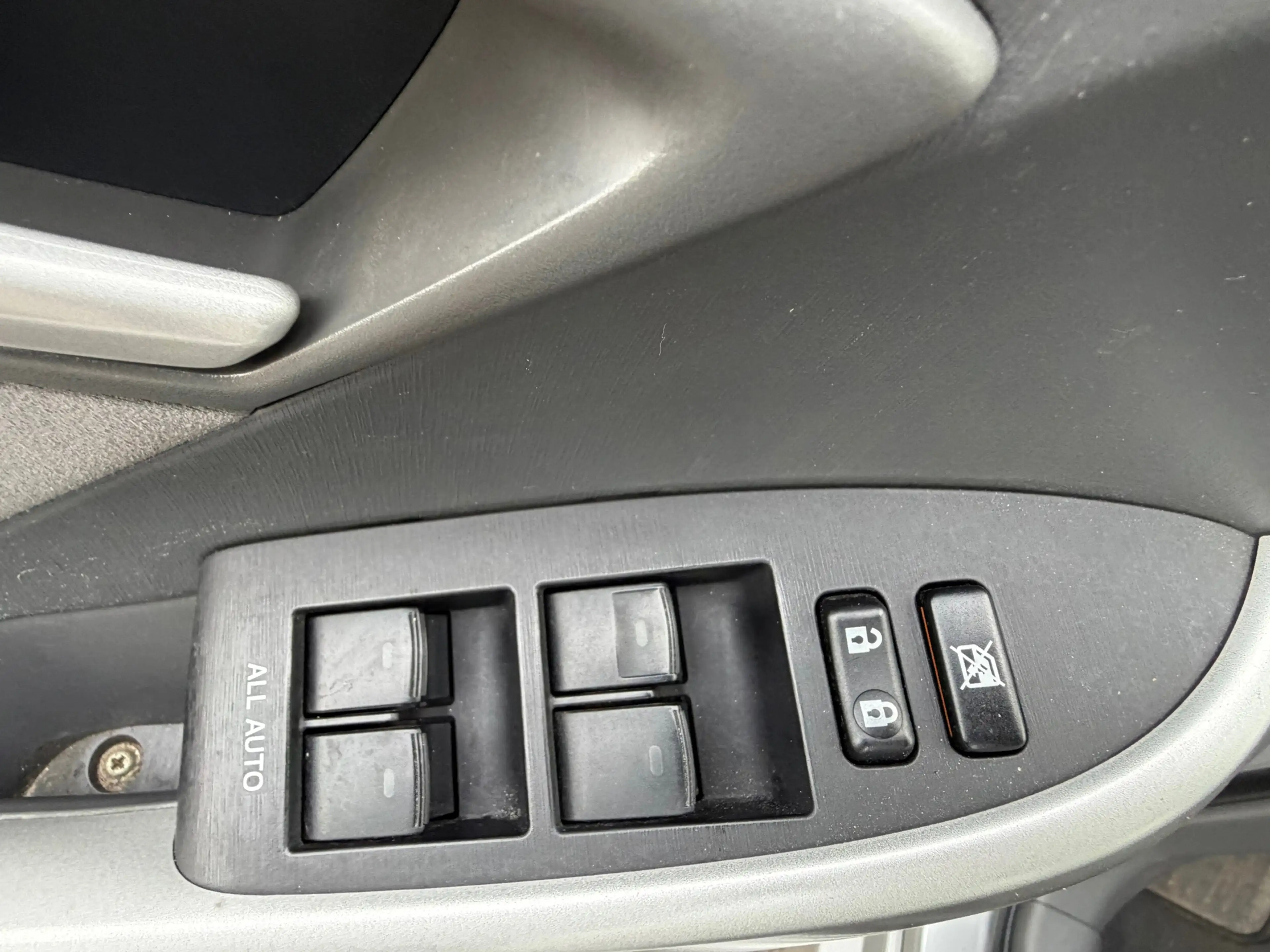 Toyota Prius 1.8 Dynamic|Camera|Trekhaak|Navi|Head-UP|Massage|D — photo 11