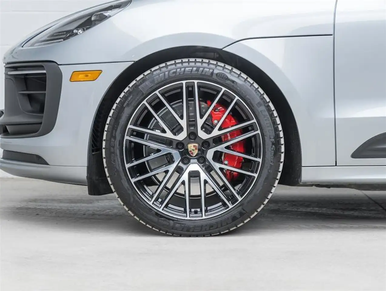 Porsche Macan снимка Porsche Macan
