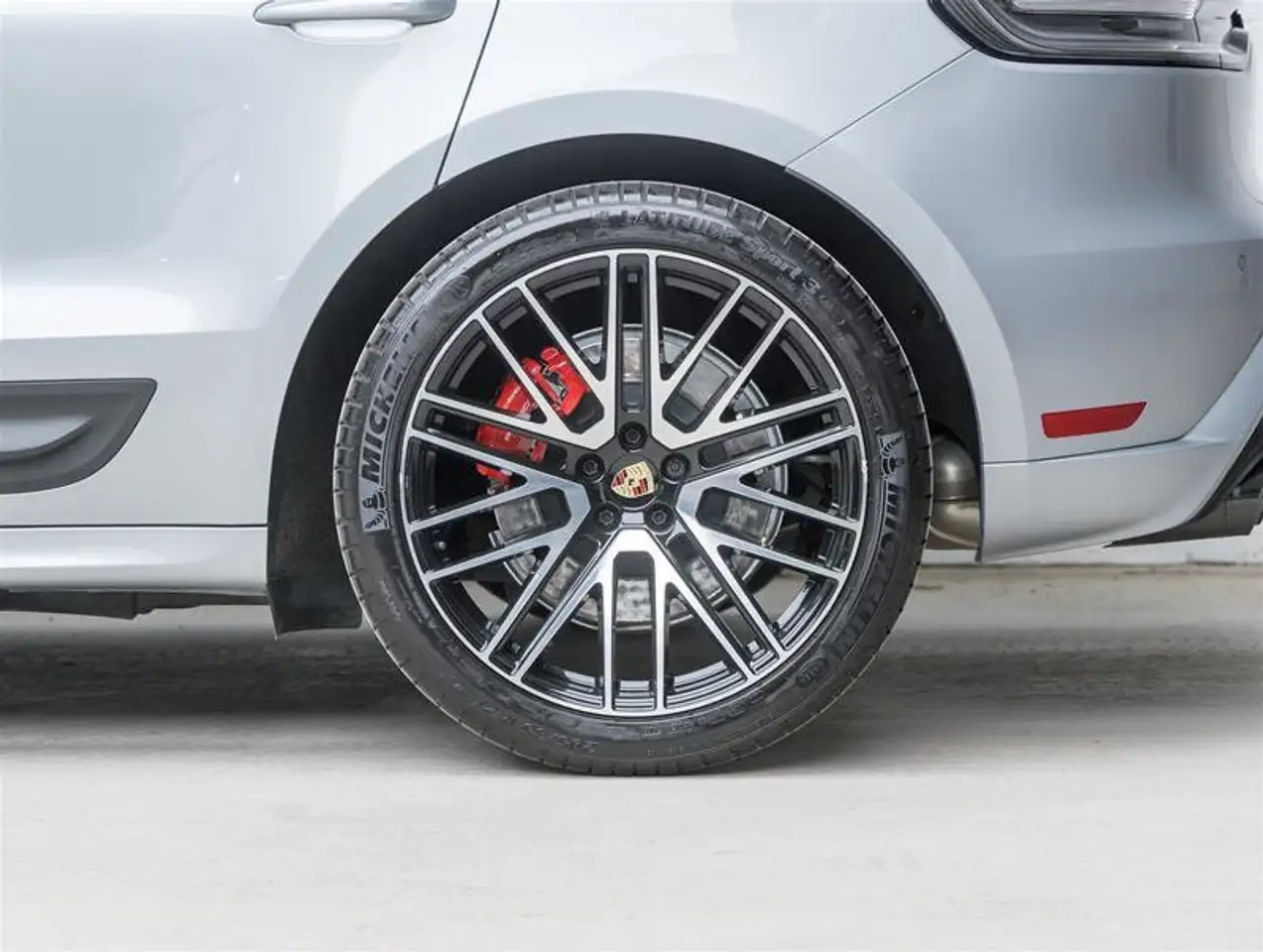 Porsche Macan снимка Porsche Macan