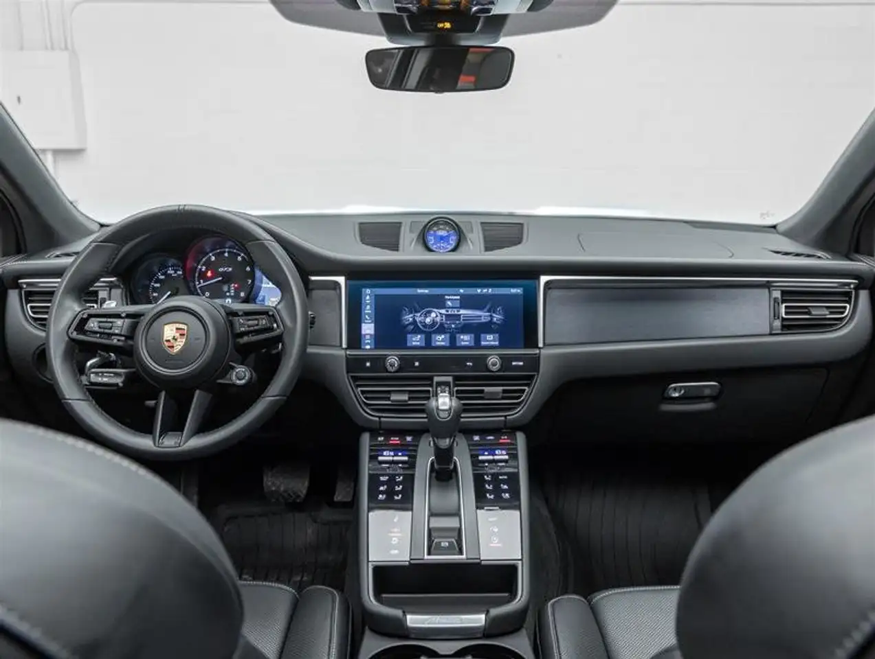 Porsche Macan снимка Porsche Macan