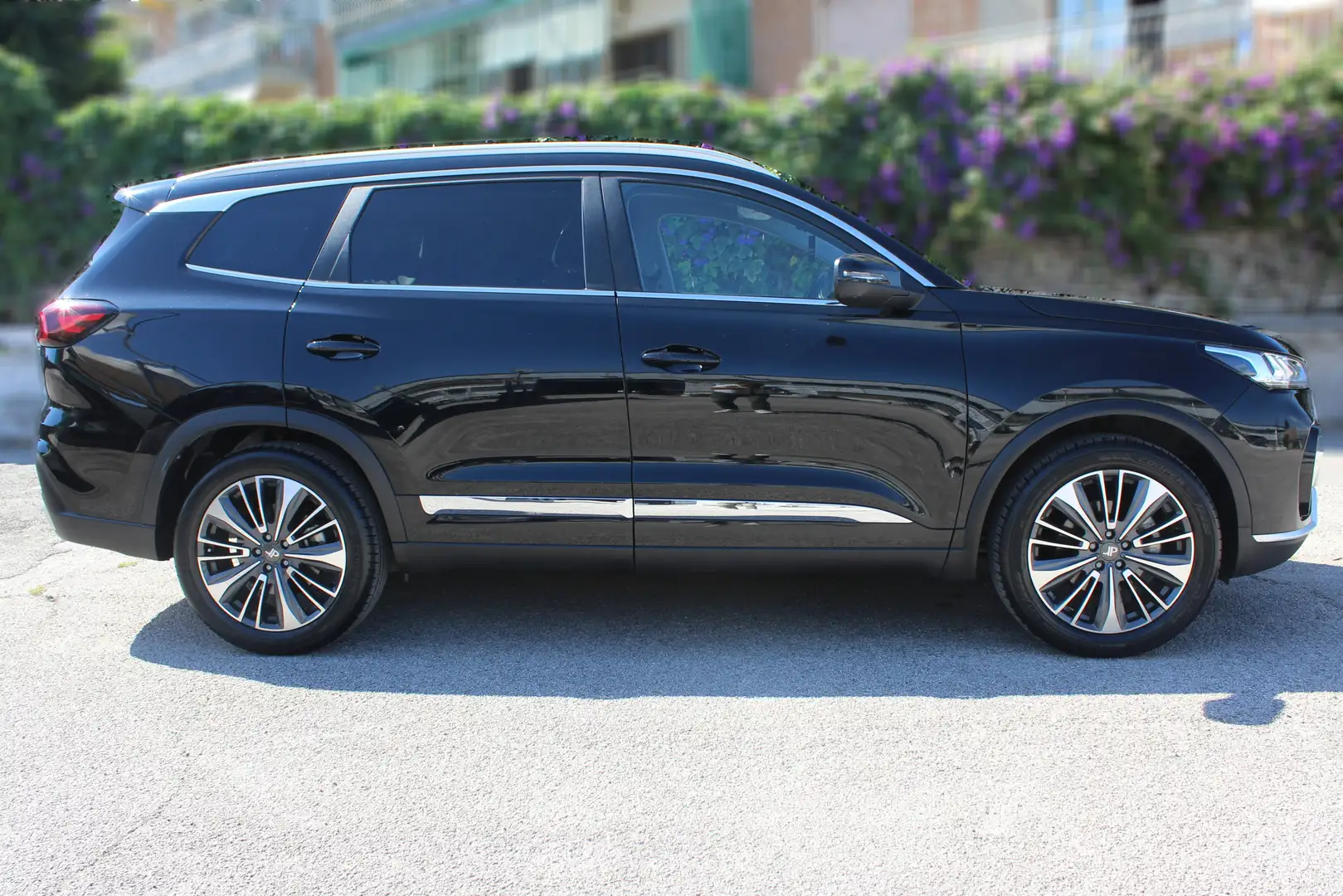 DR Automobiles DR7.0 DR 7.0 1.5 turbo Gpl 153cv dct Schwarz - 2