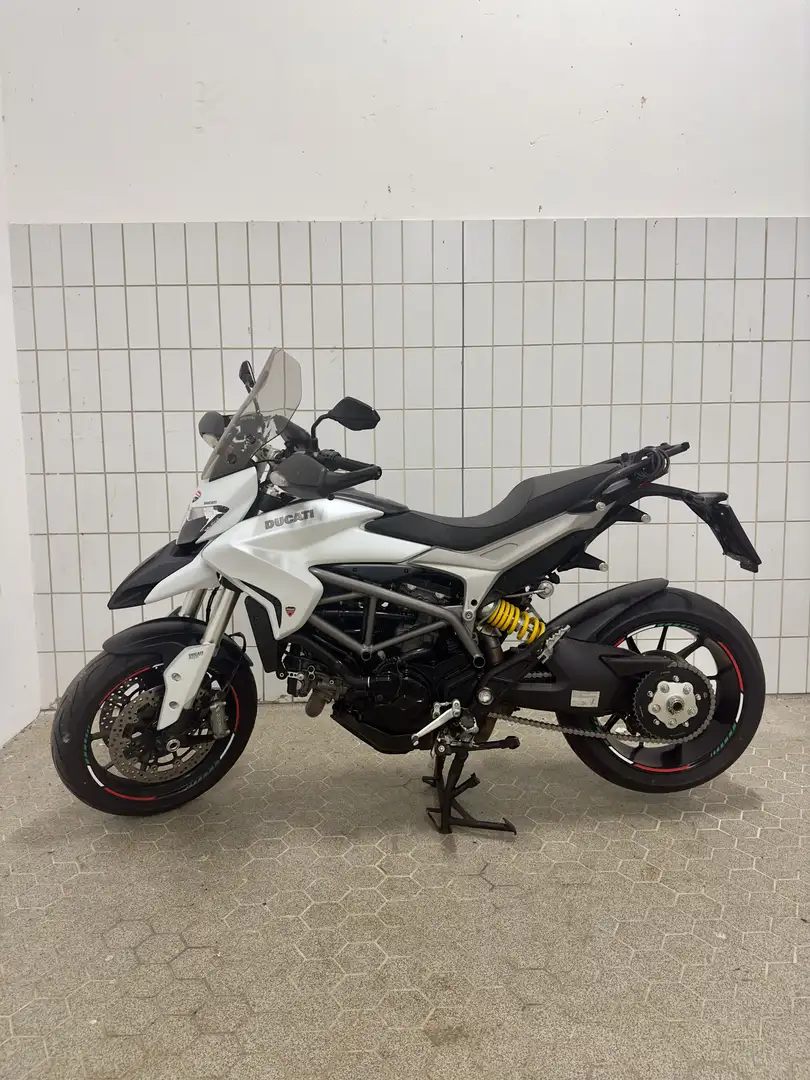 Ducati Hyperstrada - 1