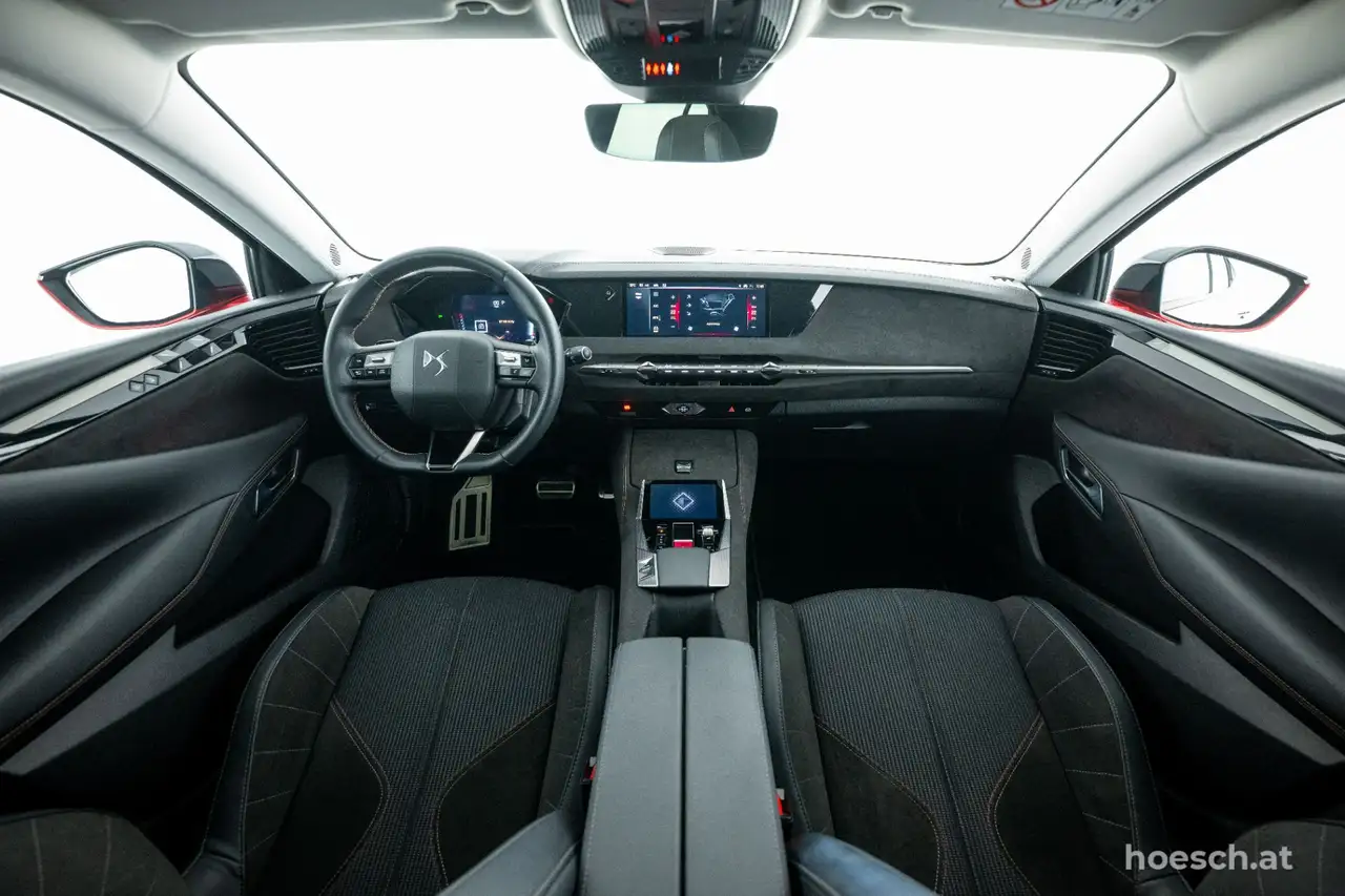 DS Automobiles DS 4 2024