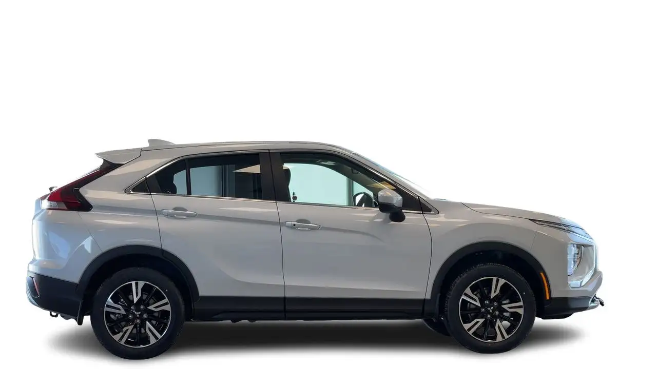 Mitsubishi Eclipse Cross снимка Mitsubishi Eclipse Cross