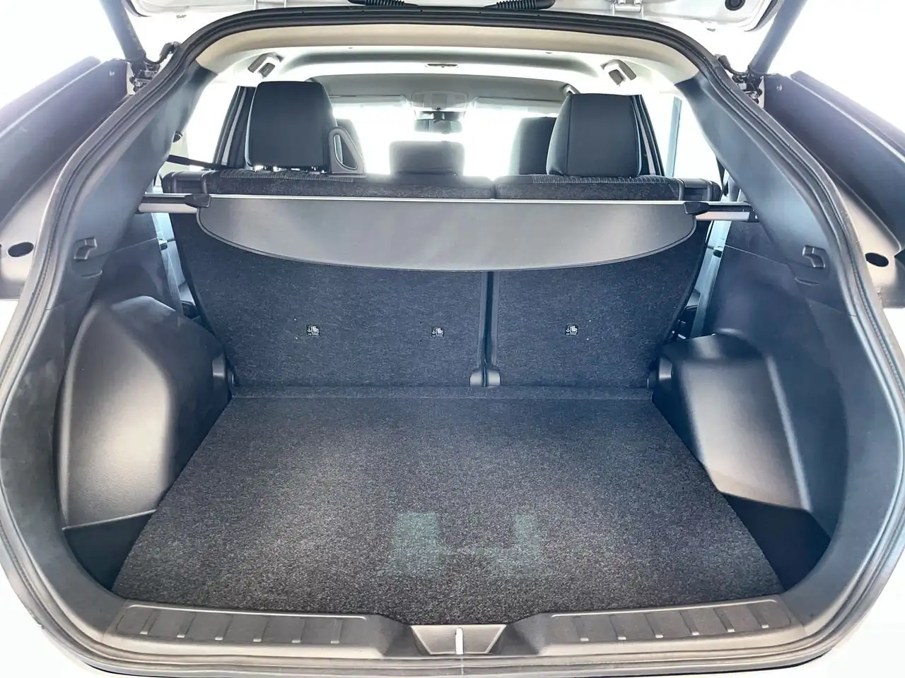 Mitsubishi Eclipse Cross снимка Mitsubishi Eclipse Cross