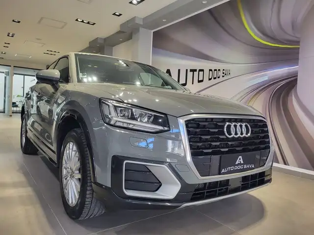 Audi Q2 1600 Tdi S-Tronic+Led+Navy+Vetri Oscurati...