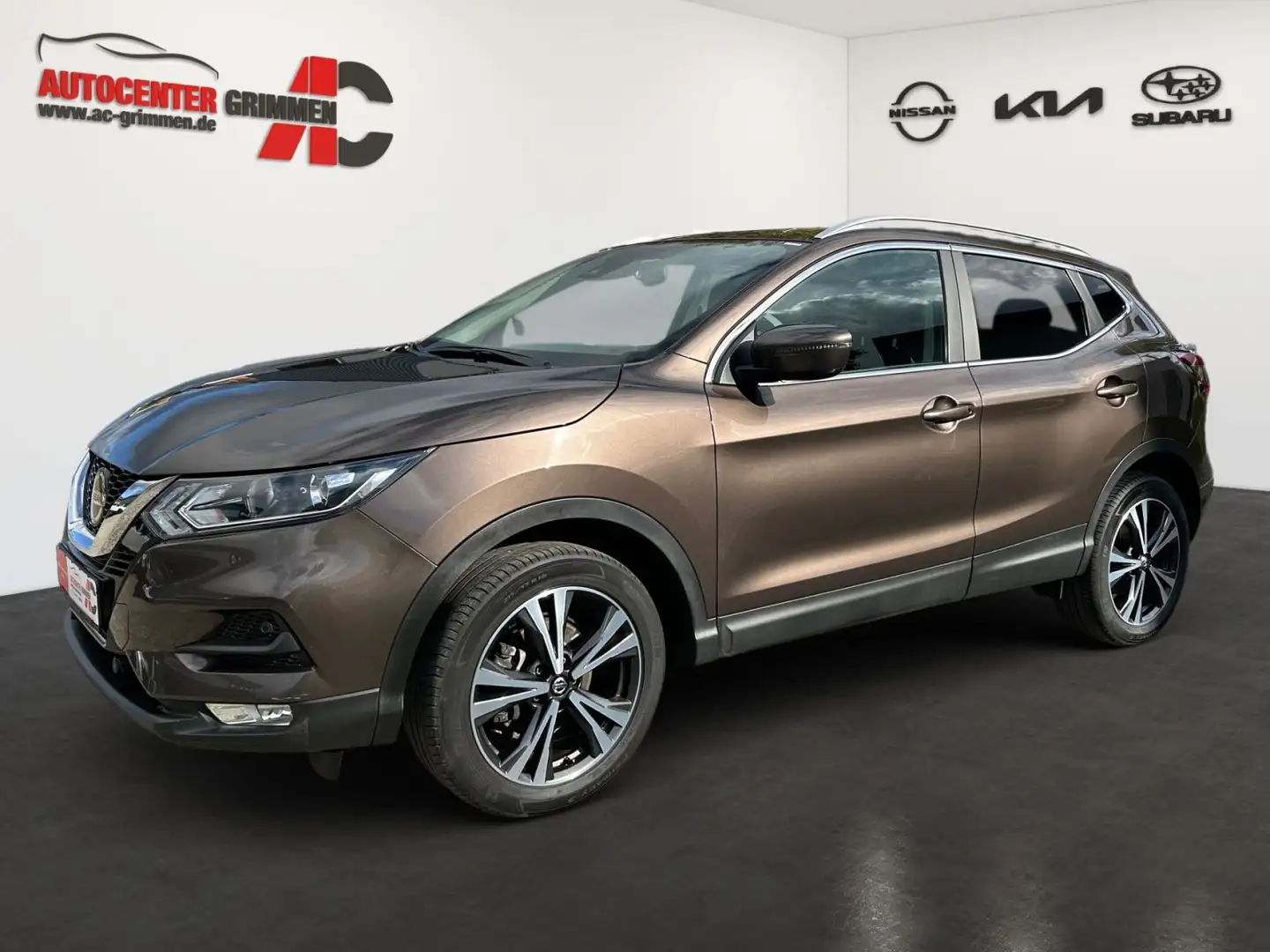 Nissan Qashqai 1.3 DIG-T N-Way Braun - 1
