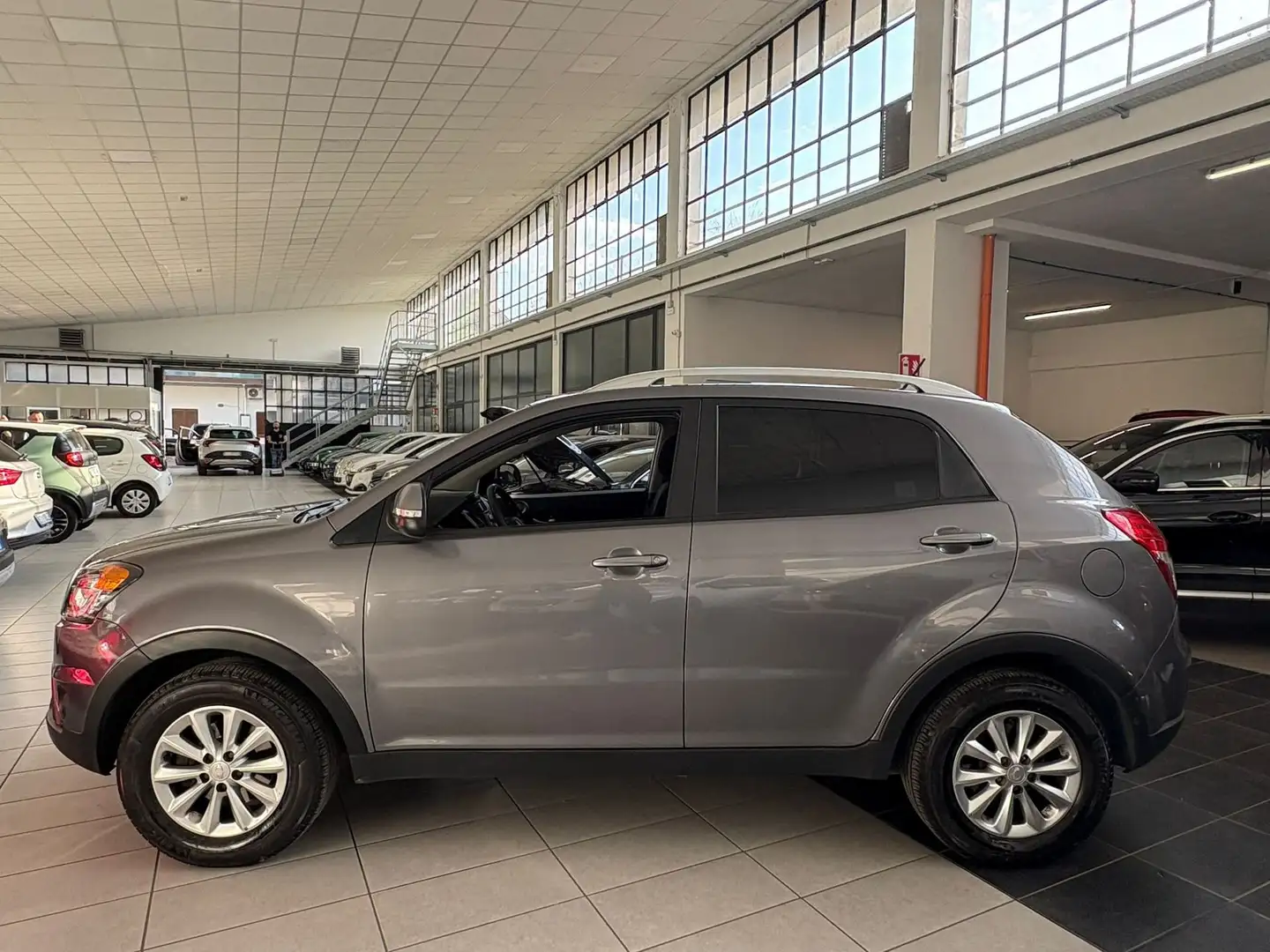 SsangYong Korando Korando 2.0 e-XDi 149 CV AWD MT Plus- 4x4- GANCIO Grey - 1