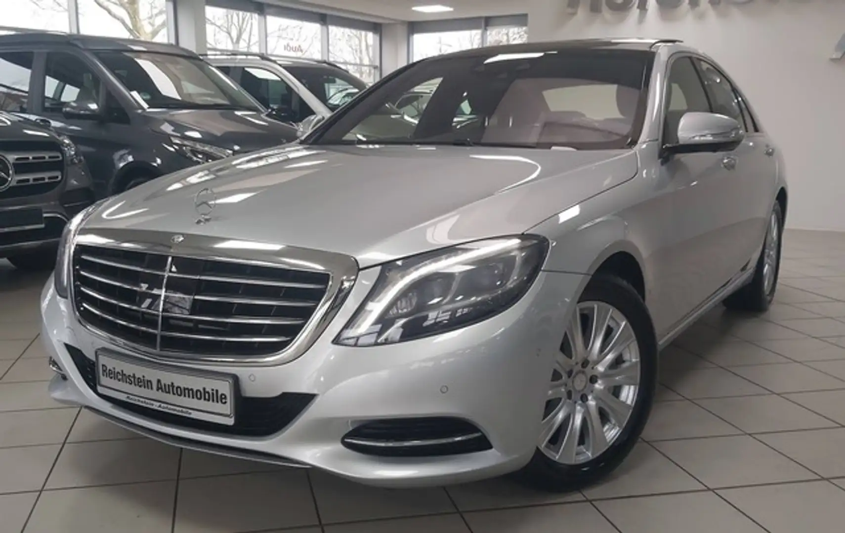 Mercedes-Benz S 500 4M MEMORY PANO DISTR KEYLESS-GO TOTW AIRM Silber - 1