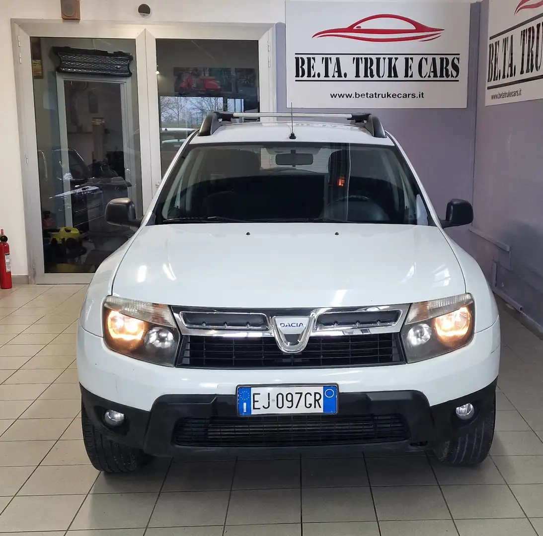 Dacia Duster Duster 1.5 dci Laureate 4x4 110cv Blanc - 2