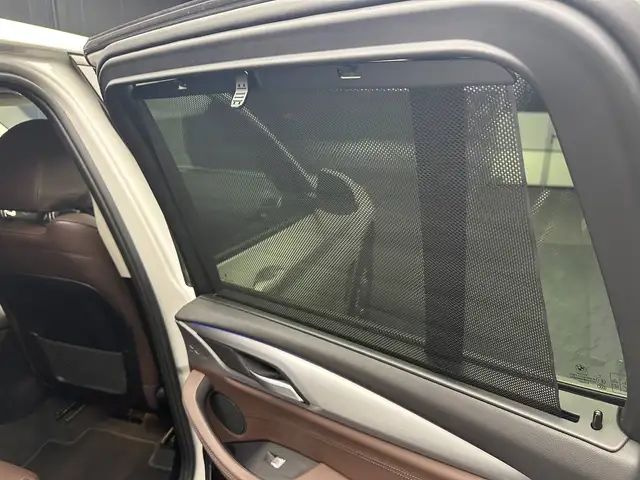 BMW X3 view 24