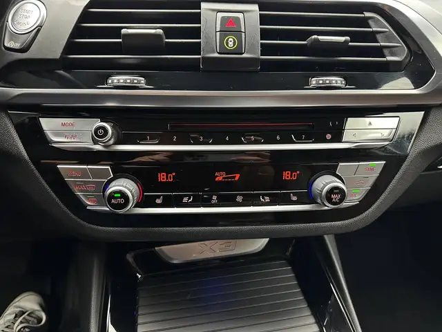 BMW X3 view 21