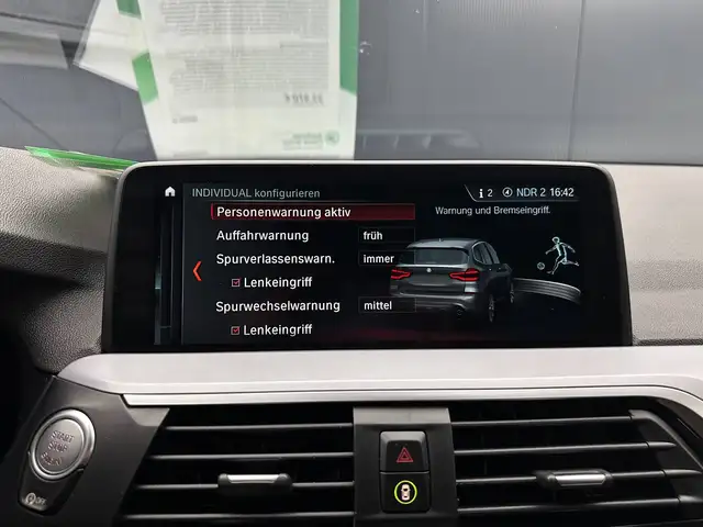 BMW X3 view 23