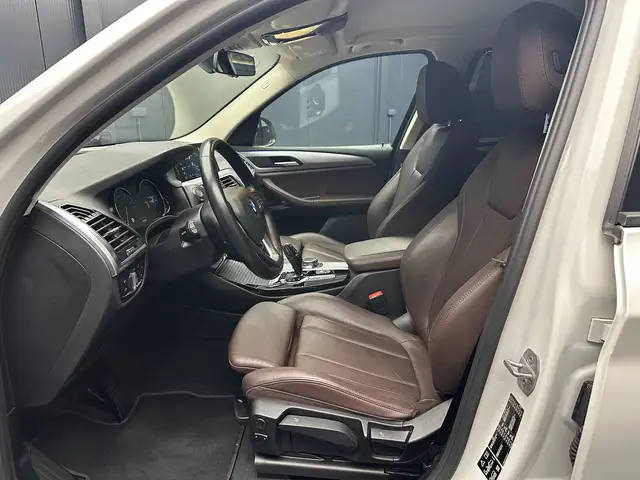 BMW X3 view 14