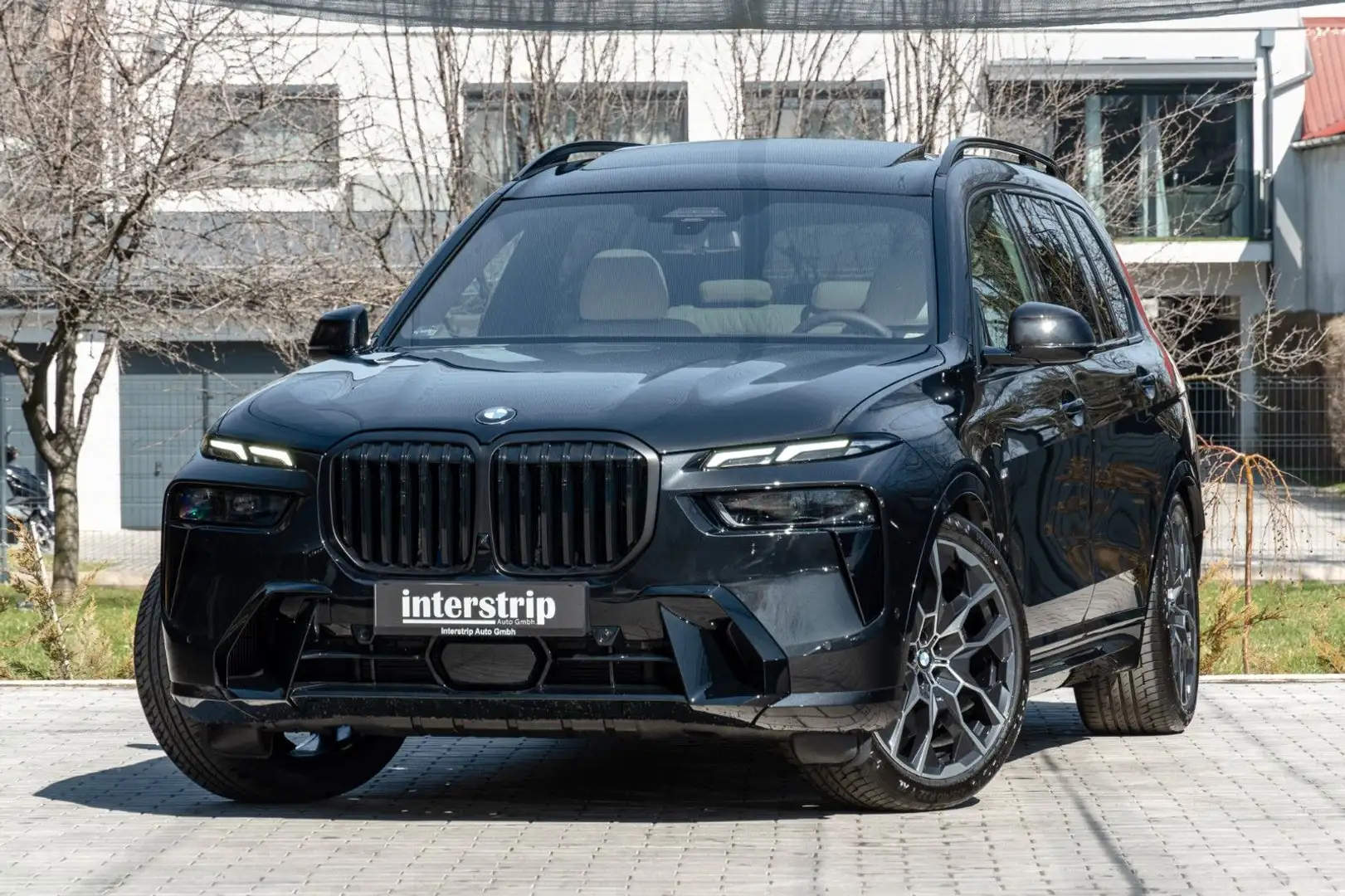 BMW X7 40d M SPORT.PANO.LUFTF.DR.ASS.PRO.SOFTCL.AHK. Schwarz - 1