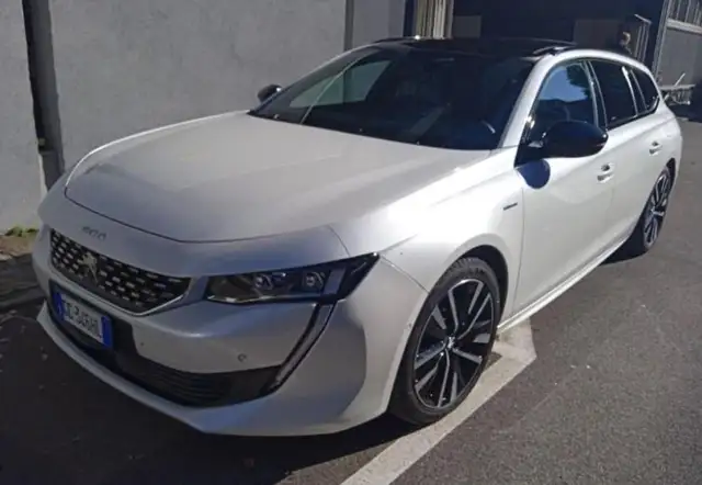 Peugeot 508 Plug-in Hybrid 225 e-EAT8 SW GT