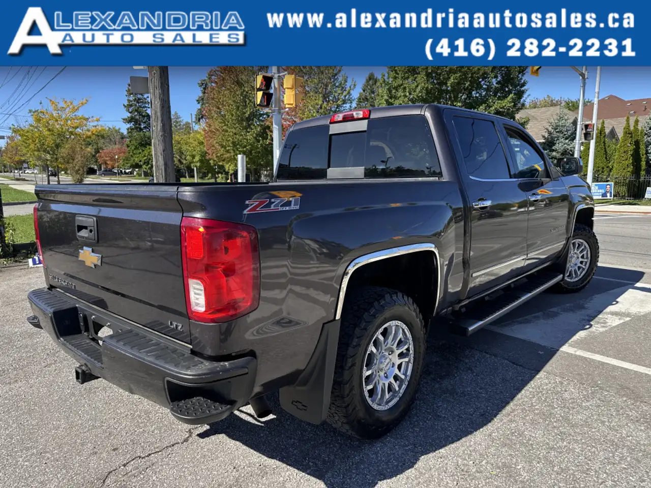 Chevrolet Silverado 1500 снимка Chevrolet Silverado 1500