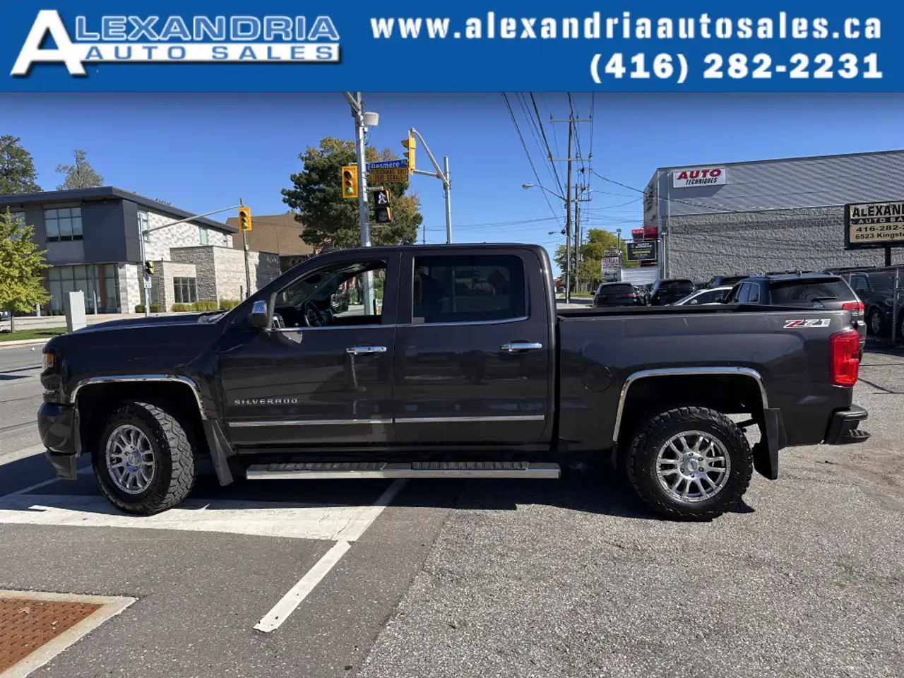 Chevrolet Silverado 1500 снимка Chevrolet Silverado 1500
