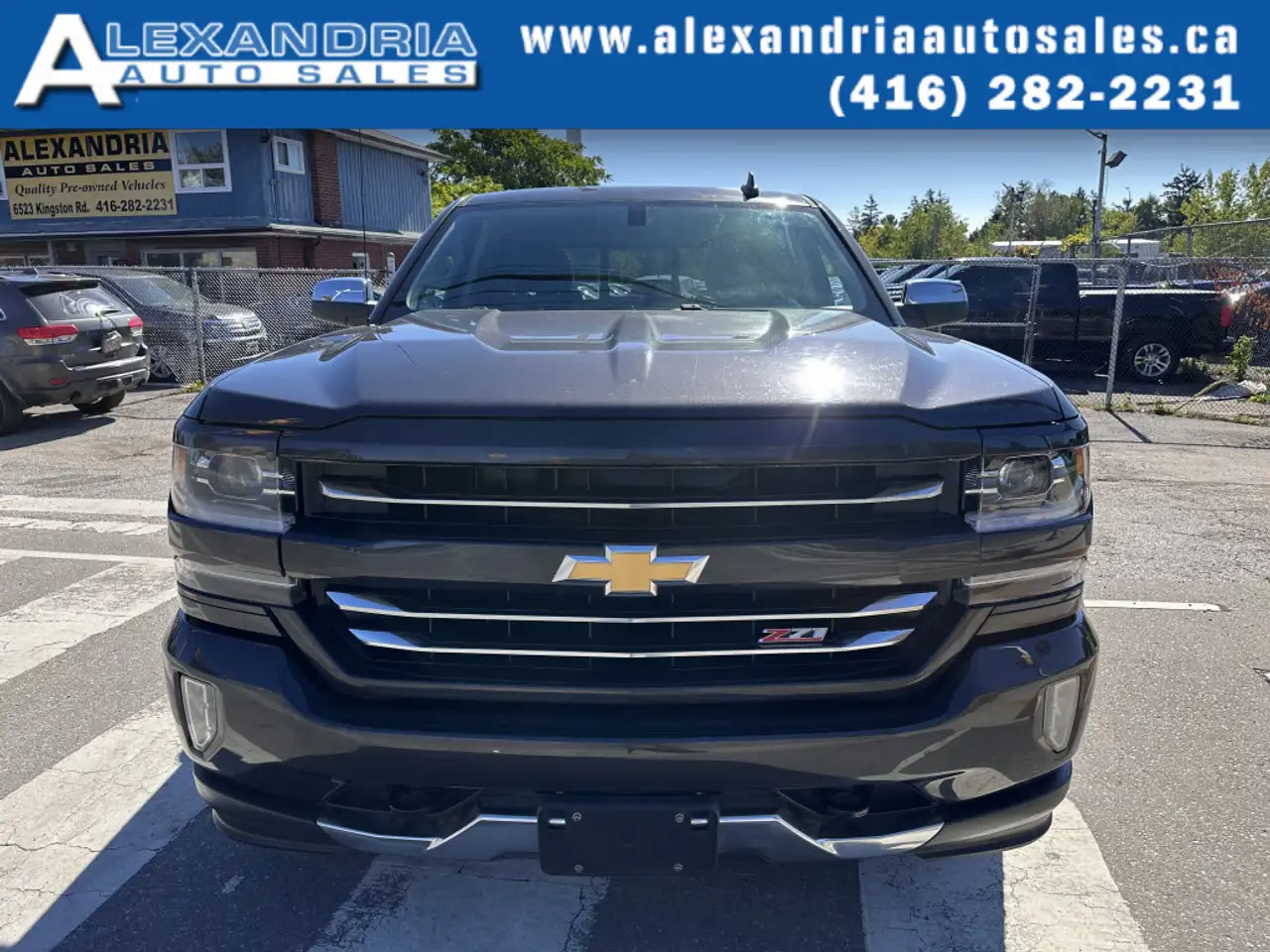 Chevrolet Silverado 1500 снимка Chevrolet Silverado 1500