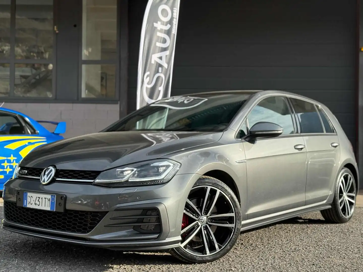Volkswagen Golf GTD 2.0 TDI DSG 5p. BlueMotion Technology Gris - 1
