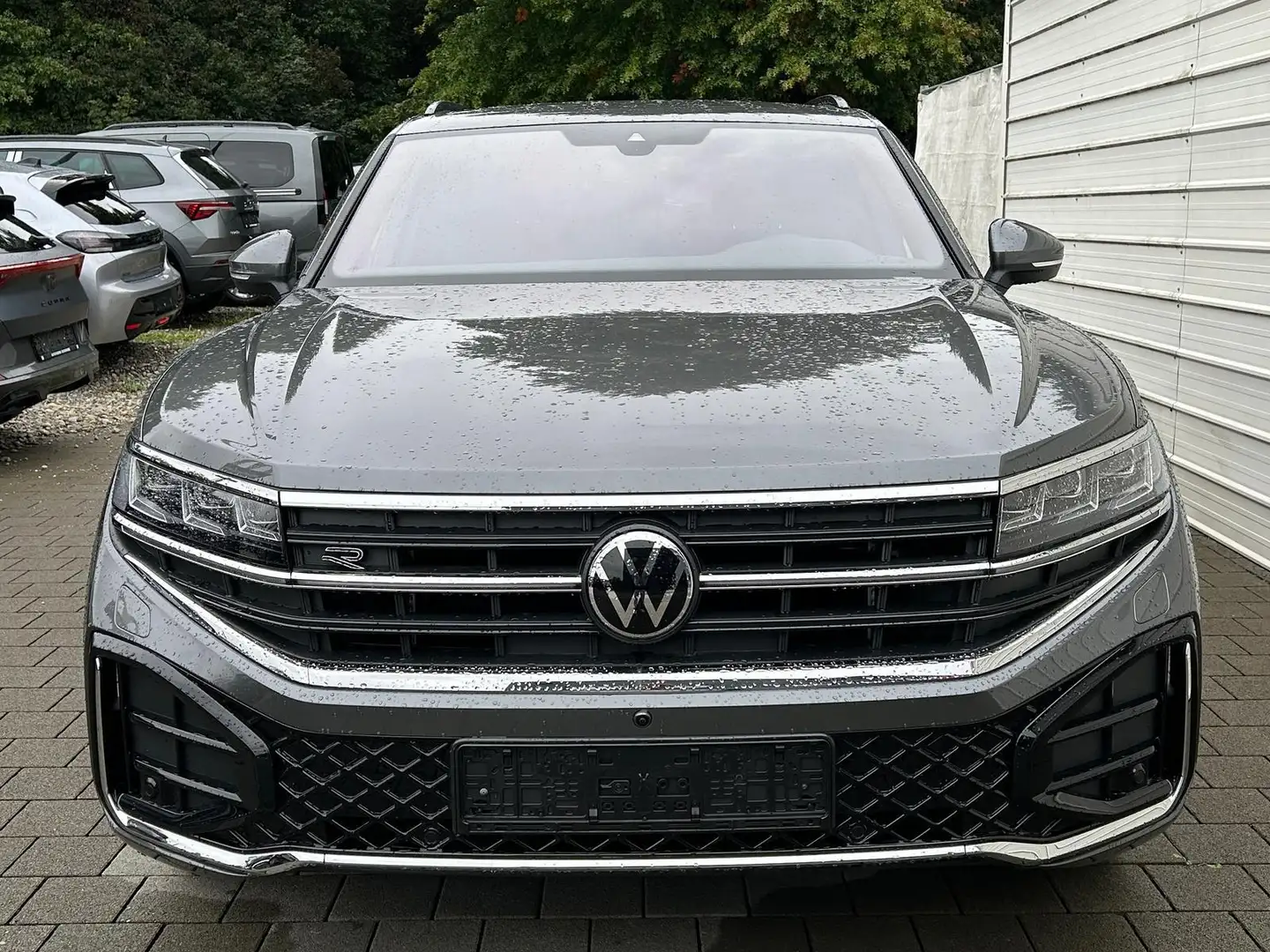 Volkswagen Touareg Elegance R-Line 3.0 V6 TDI *360°*AHK*Luftfahrwe... Grau - 1