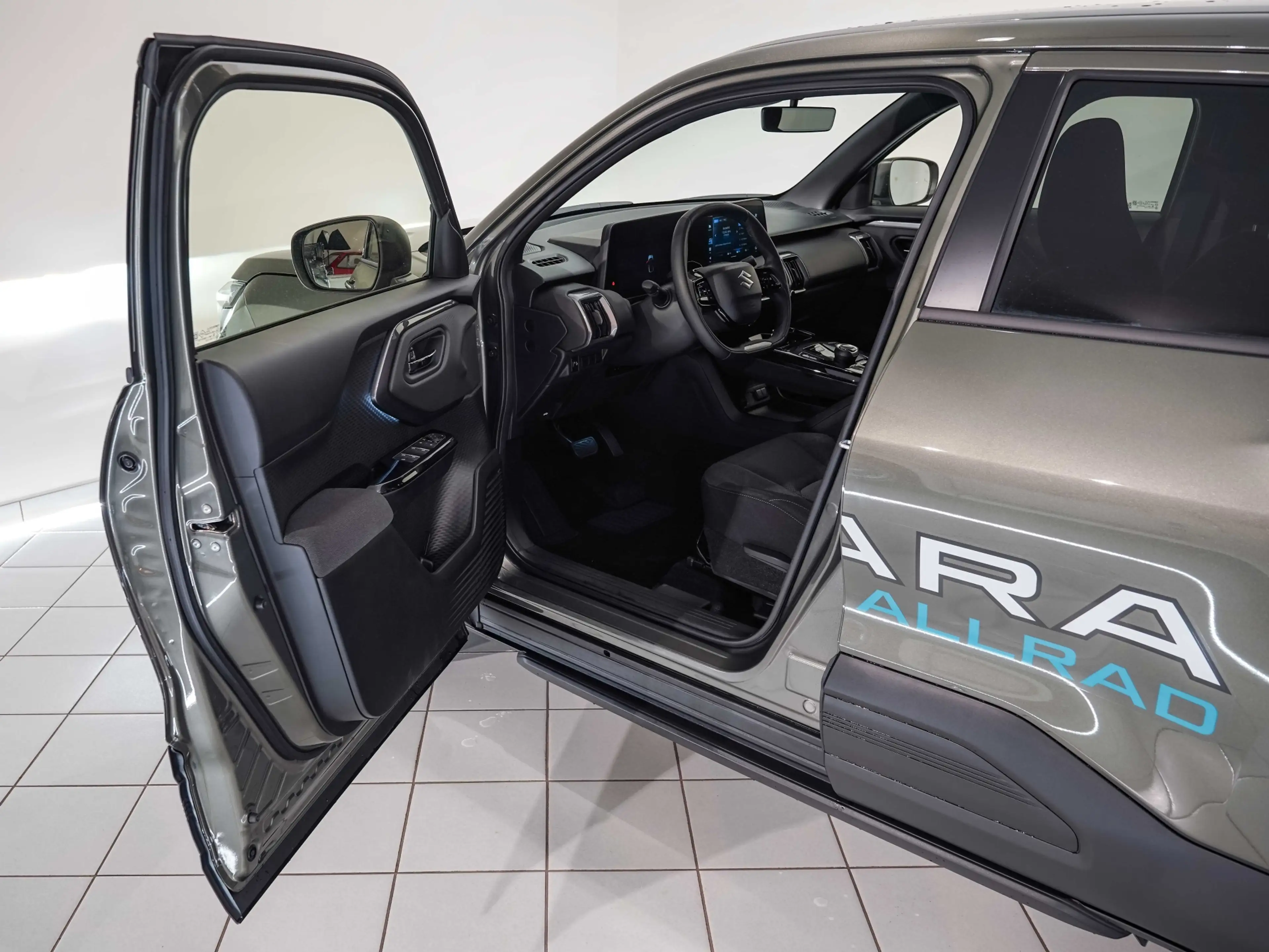 Suzuki Vitara e VITARA 61kWh ALLGRIP — photo 13
