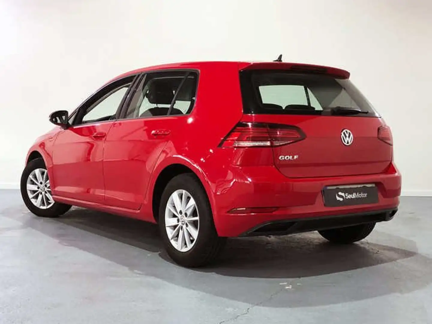 Volkswagen Golf 1.0 TSI Edition 85kW Rojo - 2