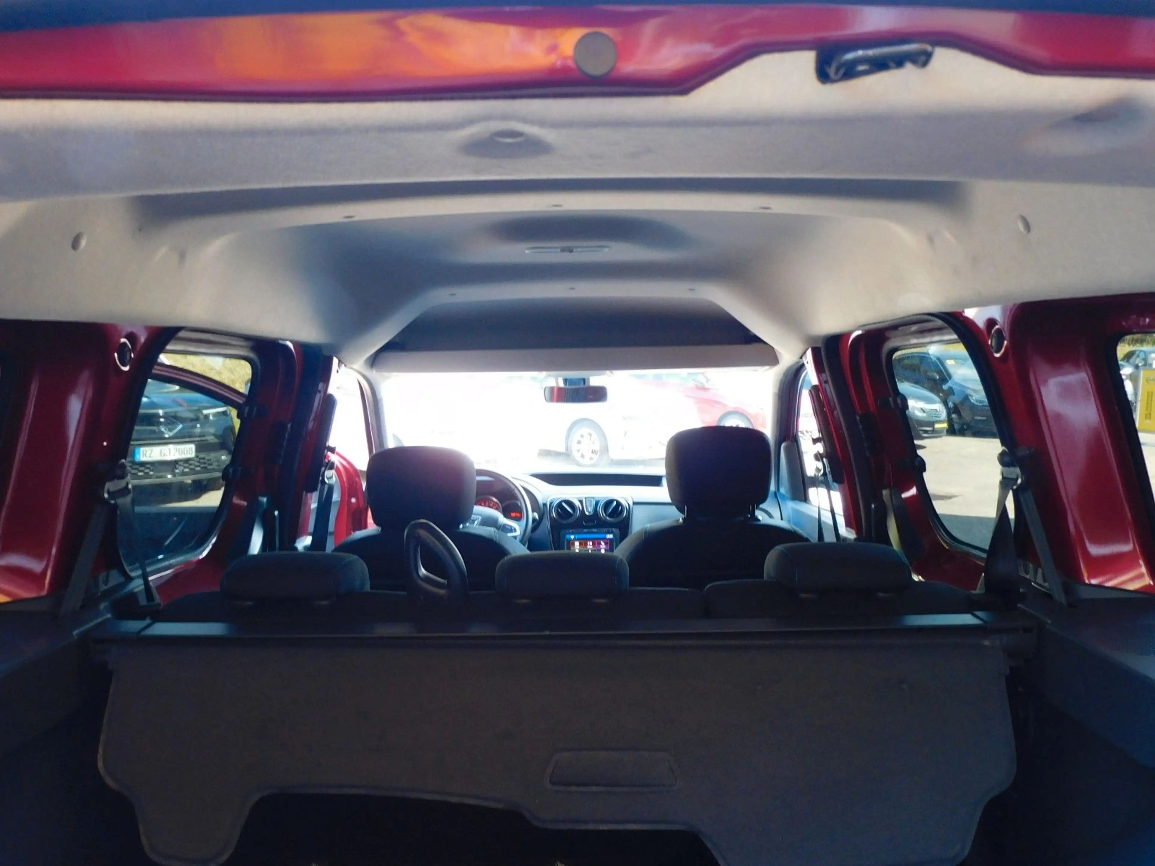 Dacia Dokker Stepway Plus — photo 14