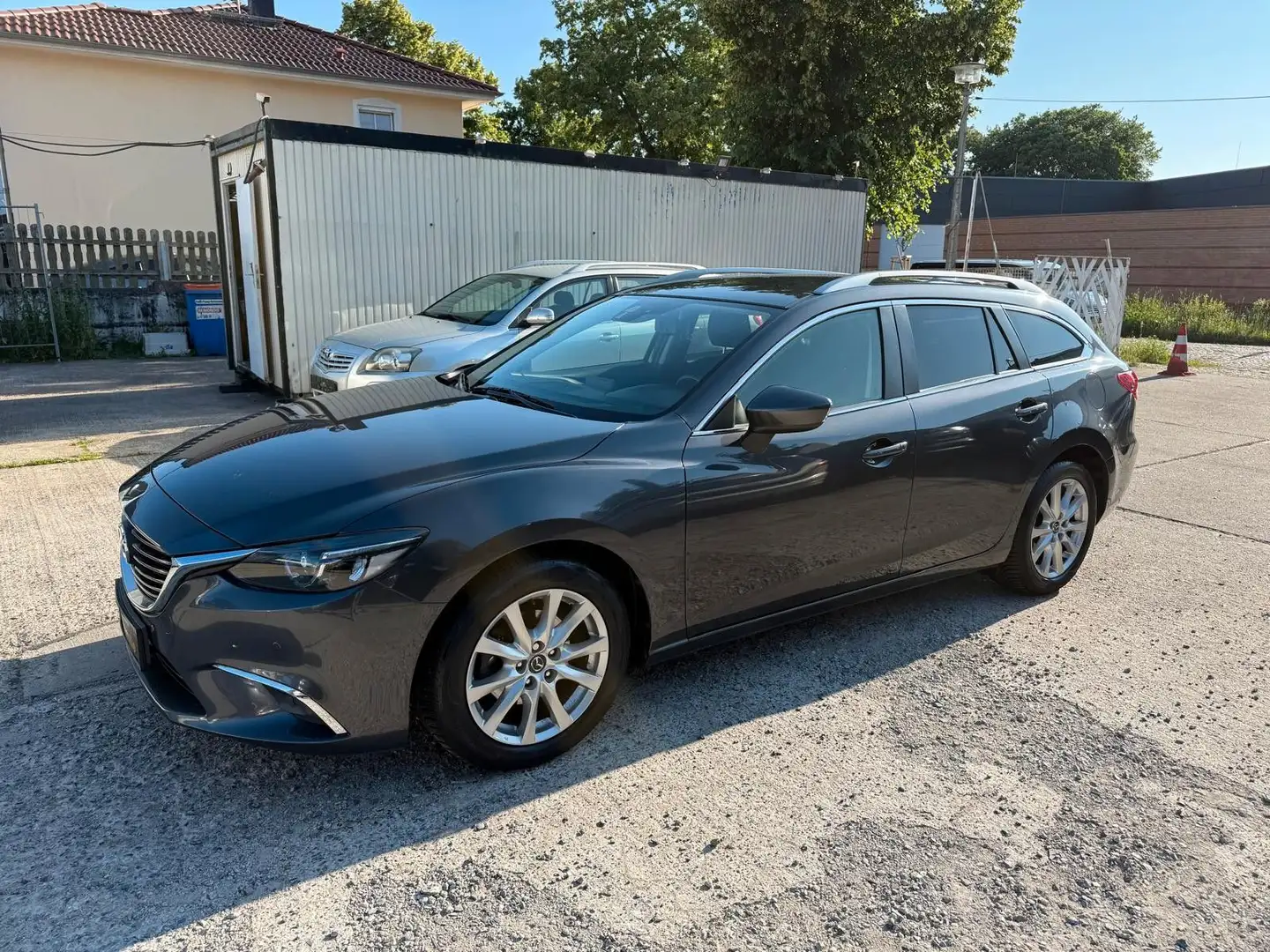 Mazda 6 Kombi Exclusive-Line*TUV NEU*SHZ*NAVI* Szürke - 1