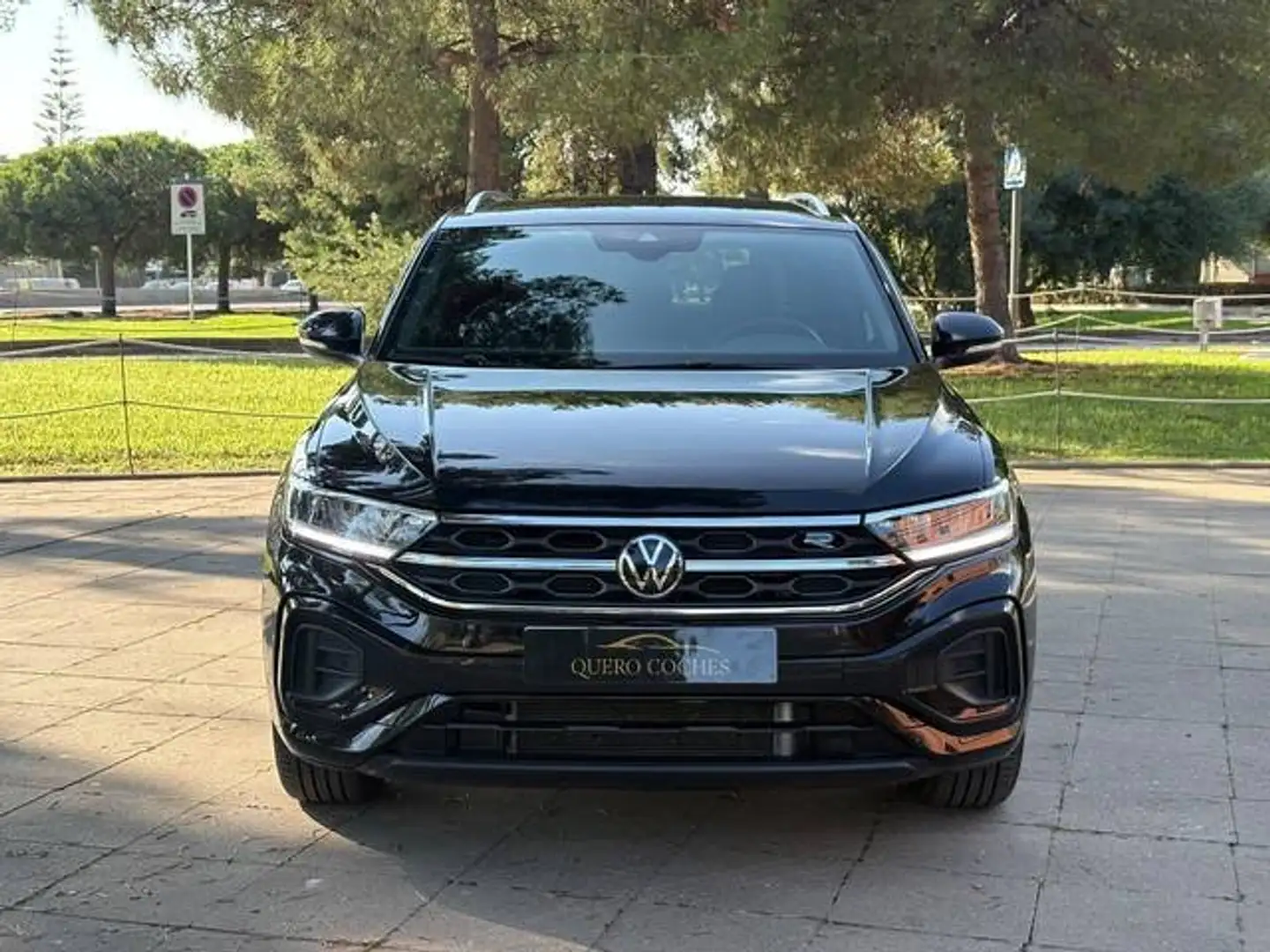 Volkswagen T-Roc 1.5 TSI R-Line 110 kW Negro - 2